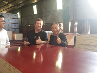 熱烈歡迎加拿大合作商克萊頓先生到五棵松集團考察交流