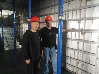 熱烈歡迎加拿大合作商克萊頓先生到五棵松集團考察交流