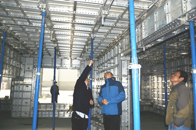 恭賀五棵松鋁模板順利通過世茂地產(chǎn)和北京韓建集團(tuán)有限公司出廠驗(yàn)收!